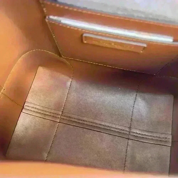 Michael Kors Mercer Drawstring Bucket Bag Medium Messager Purse Brown Multi - Picture 9 of 12